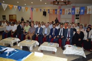 Şahin: "T&uuml;rkiye'nin Ak Parti'ye ihtiyacı var"