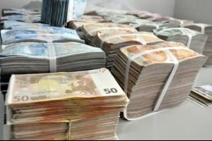 Erken se&ccedil;imin maliyeti 2 milyar lirayı aşıyor
