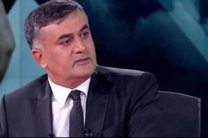 &Uuml;nl&uuml; anket&ccedil;iden erken se&ccedil;im yorumu
