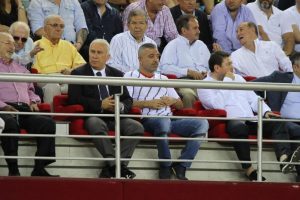 Karşıyaka'da Erdal Acar krizi