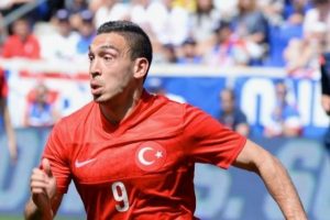 Mevl&uuml;t'e hocasından destek!
