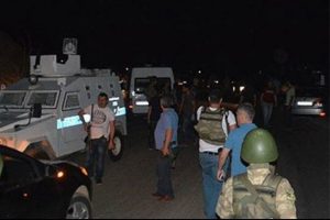 Pasinler Emniyet M&uuml;d&uuml;rl&uuml;ğ&uuml;'ne halktan baltalı, k&uuml;rekli destek