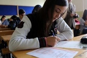 Liselerde boş kontenjan 300 bini bulacak