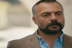 &Uuml;nl&uuml; oyuncu Oktay Kaynarca'ya PKK şoku!