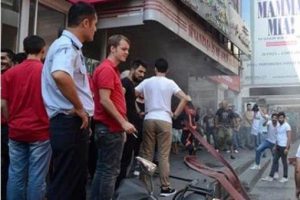 Beşiktaş'ta yangın paniği