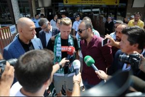 Dzsudzsak: "Bursaspor tarihine ge&ccedil;eceğim"
