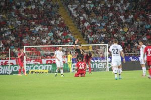 Beşiktaş Mersin'de coştu!