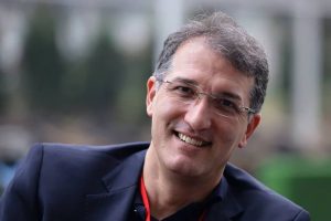 "Ama&ccedil; &uuml;niversite hastanelerini yok etmek mi?"
