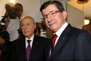 Davutoğlu-Bah&ccedil;eli g&ouml;r&uuml;şmesi sona erdi