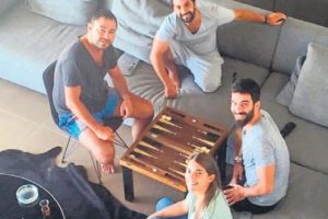 Aslıhan Doğan'dan dans şov...