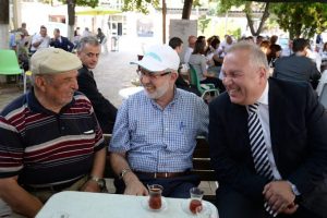 Uludağ &Uuml;niversitesi halkın arasında