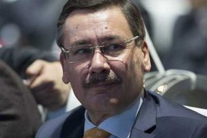 G&ouml;k&ccedil;ek a&ccedil;ıkladı! Vekilliği biter bitmez...