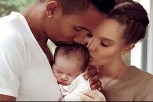 Helen Flanagan: &uuml;&ccedil; g&uuml;n doğum sancısı &ccedil;ektim...