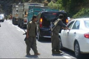 PKK Tunceli'de kimlik kontrol&uuml; yaptı!