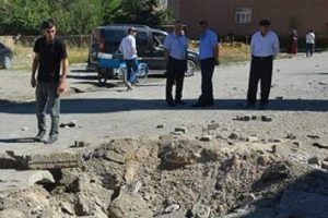 Y&uuml;ksekova'da polise bombalı saldırı