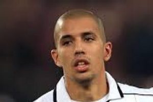 Feghouli transferine yeşil ışık