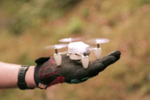 Yeni trend Selfie Drone!