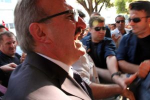 Bursa'daki şehit cenazesinde Sağlık Bakanı'na tepki!