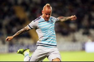 Bursaspor yıldız oyuncu ile anlaştı!