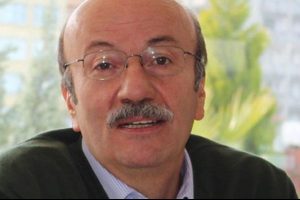 Davutoğlu'nun &ccedil;ağrısına CHP'den ilk yorum