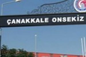 &Uuml;niversiteyi domuzlar bastı