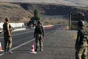 Iğdır Doğubeyazıt karayolu a&ccedil;ıldı