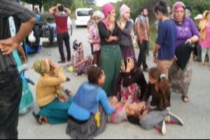Fındık bah&ccedil;esinden d&ouml;nen trakt&ouml;r devrildi: 18 yaralı