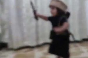 Sosyal medyayı ayağa kaldıran "infaz" g&ouml;r&uuml;nt&uuml;s&uuml;...