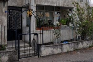 Dayaktan bunalan kadından feci intikam