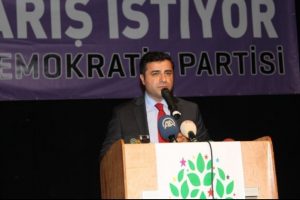 Demirtaş MHP'ye y&uuml;klendi