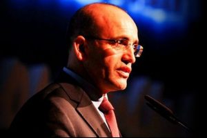 Şimşek'ten &ouml;nemli yatırım yorumu