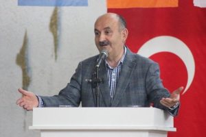M&uuml;ezzinoğlu'ndan 'yeni' başkanlık a&ccedil;ıklaması