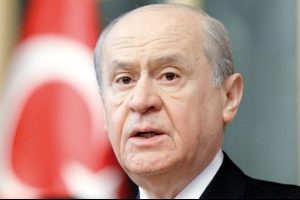 Bah&ccedil;eli'den parti teşkilatlarına: Uyanık olun