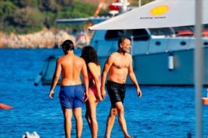 Denizden &ccedil;ıkmak bilmedi...