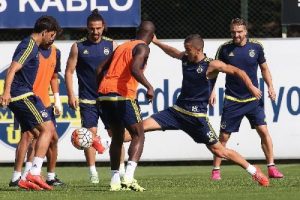 Fenerbah&ccedil;e'de Atromitos ma&ccedil;ı hazırlıkları başladı