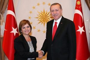 Erdoğan KKTC Dışişleri Bakanıyla g&ouml;r&uuml;şt&uuml;