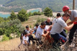 Fotoğraf &ccedil;ekmek isterken canından oluyordu