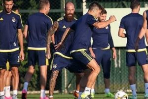 Mehmet Topuz ve Sow antrenmana katılmadı