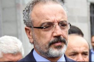 Sırrı Sakık'tan flaş karar! Maaşını...