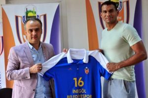 İneg&ouml;l Belediyespor Gomez'i kadrosuna kattı
