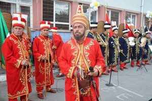 Mehteran takımları gelir sağladı