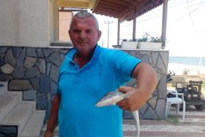 Bursa'da oltayla k&ouml;pek balığı yakaladı