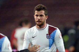 Uğur Demirok'u Osmanlıspor kiraladı