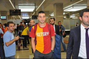 Galatasaray, Cenk &Ouml;nen'i a&ccedil;ıkladı