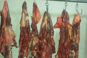 &Ouml;n&uuml;ne ge&ccedil;ilemiyor! Bursalılara yine at eti yedireceklerdi!