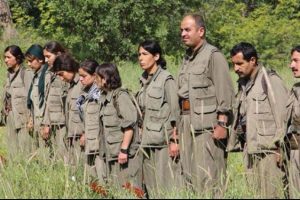 PKK k&ouml;y boşaltıyor cephanelik dolduruyor