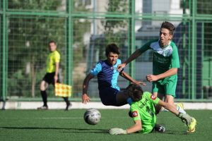 Yıldırım Belediyespor zirve y&uuml;r&uuml;y&uuml;ş&uuml;nde