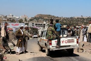 Yemen'deki &ccedil;atışmalarda 38 kişi &ouml;ld&uuml;