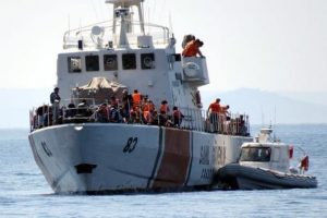 Ege Denizi'nde 120 ka&ccedil;ak yakalandı