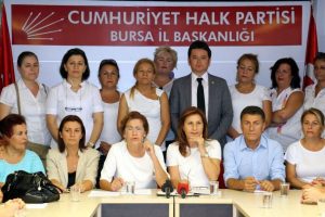 Bursa'da CHP'li kadınlardan 'Barış, hemen, şimdi' kampanyası